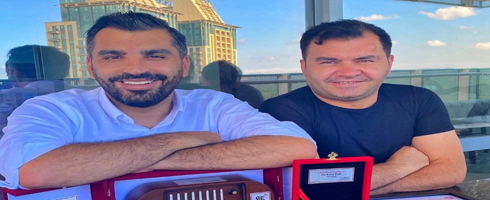 Yılın en pozitif yapımcısı Eren Şar