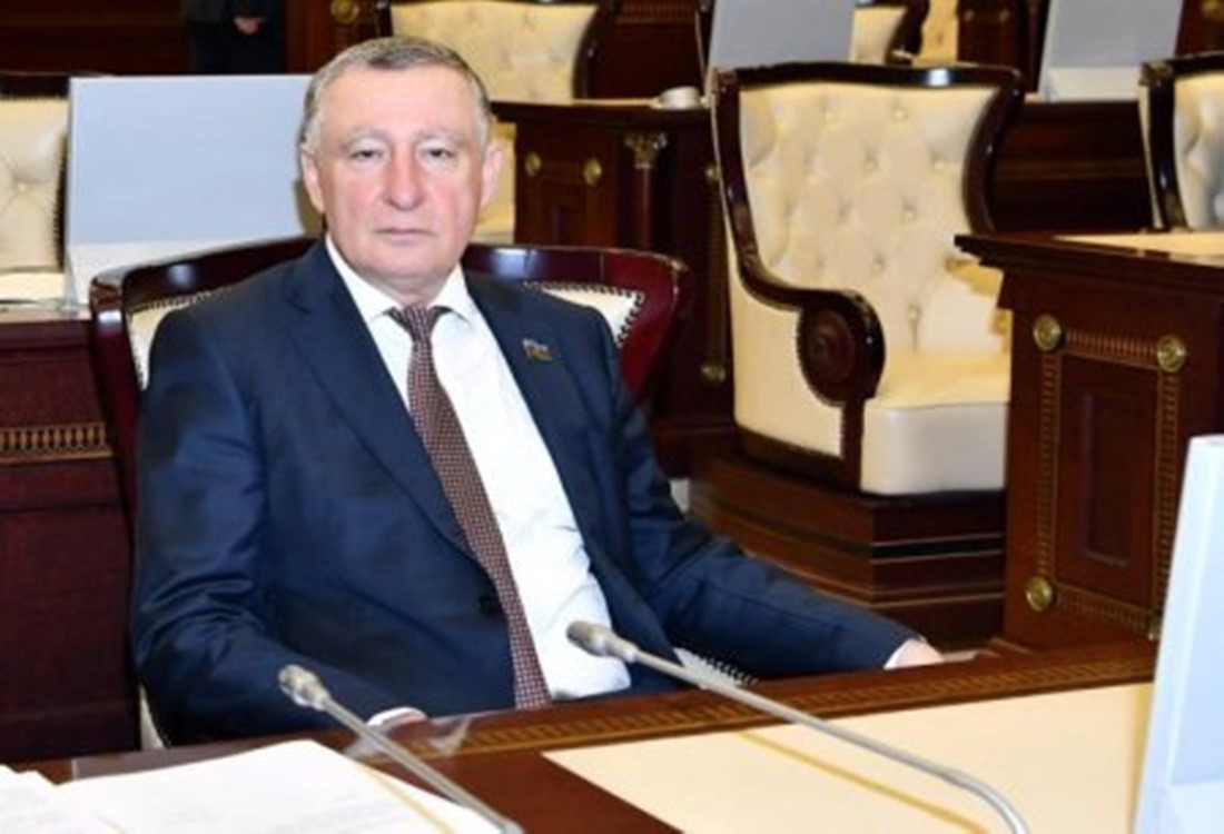 Azerbaycan Millletvekili Meşhur Memmedov , “Vatandaş olarak virüsün yayılmasını önlemek, ordumuzdan uzak tutmak her birimizin görevidir”