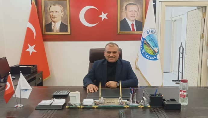 ABDULLATİF ARSLANTAŞ`TAN 19 EKİM MUHTARLAR GÜNÜ MESAJI